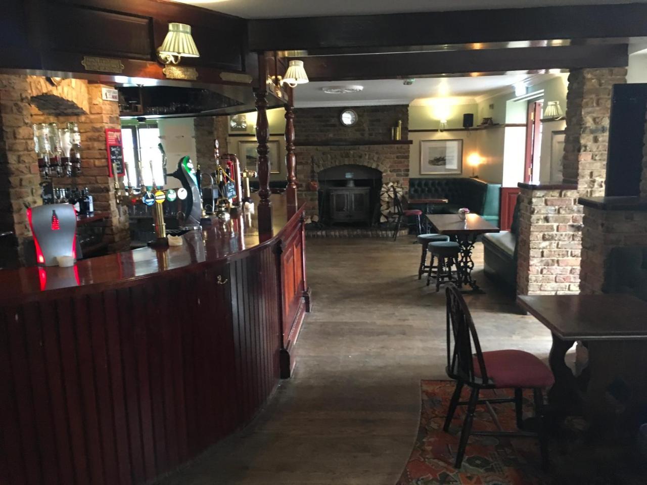Готель Jolly Brewers Shouldham Екстер'єр фото