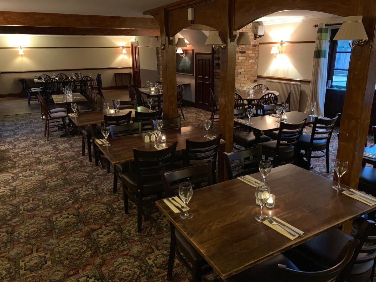 Готель Jolly Brewers Shouldham Екстер'єр фото
